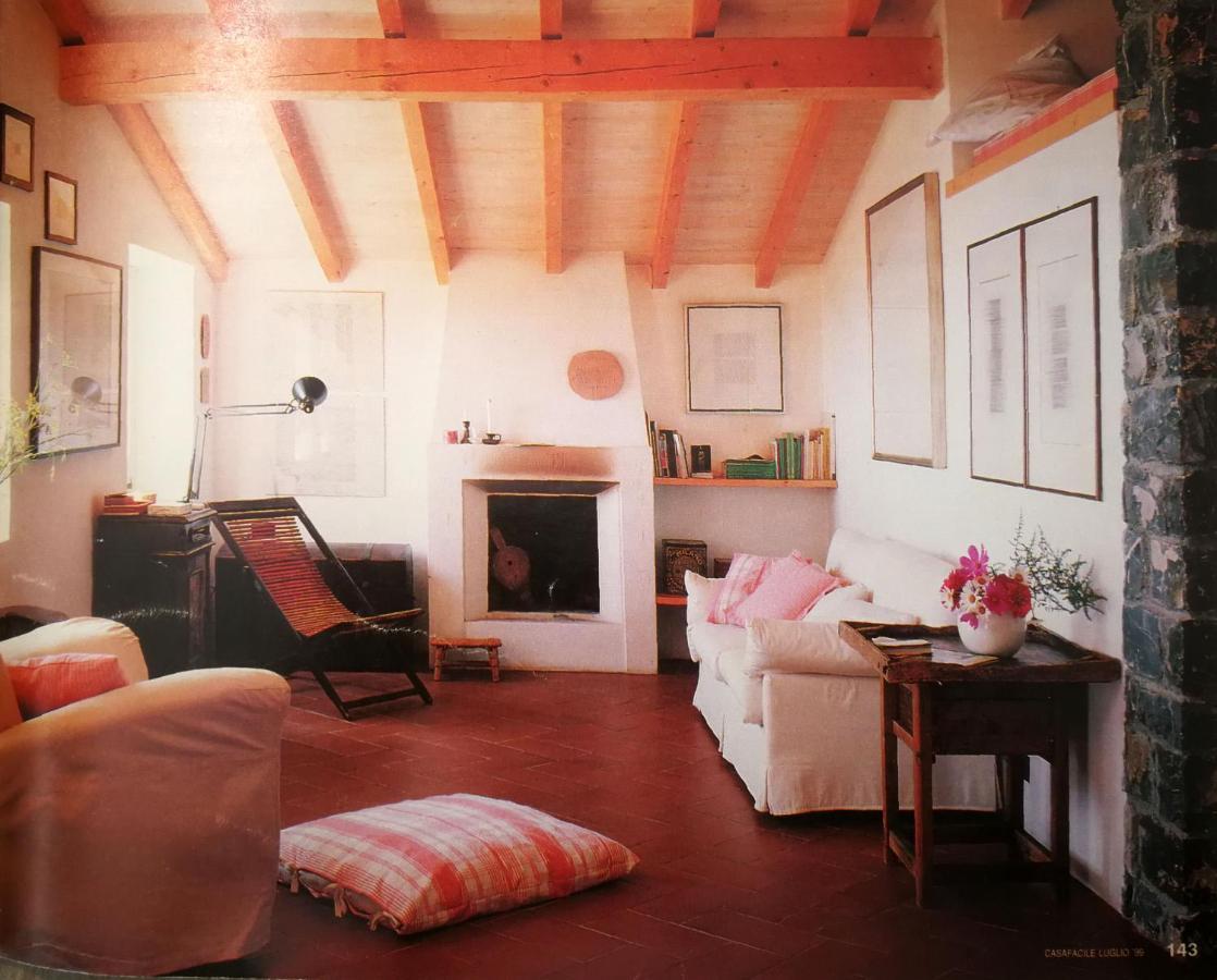 Cottage La Casa Del Pittore Reggimonti Екстер'єр фото