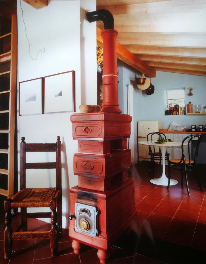 Cottage La Casa Del Pittore Reggimonti Екстер'єр фото